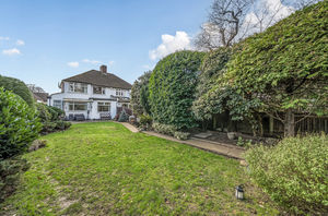 Rear aspect alternative view- click for photo gallery